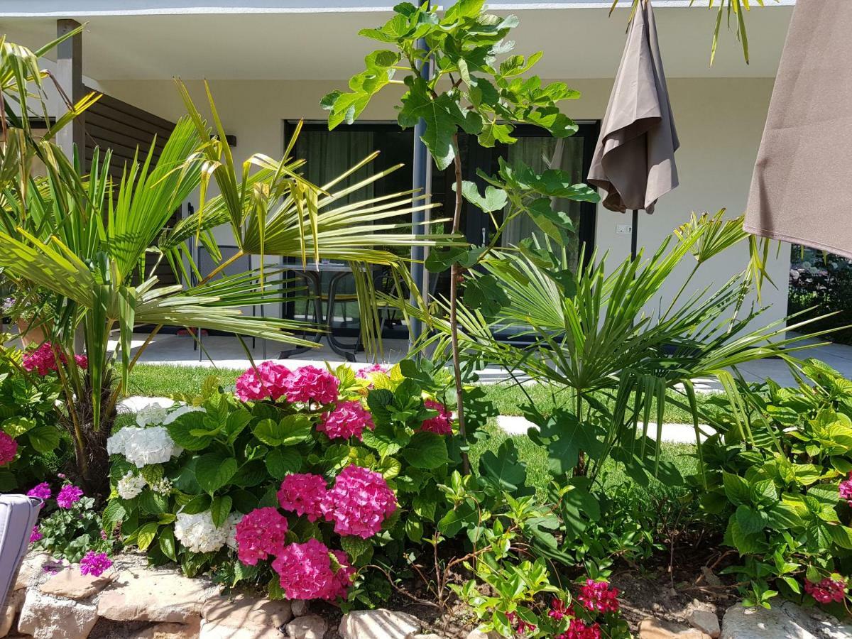 Gartenappartements Die Muehle Caldaro Luaran gambar